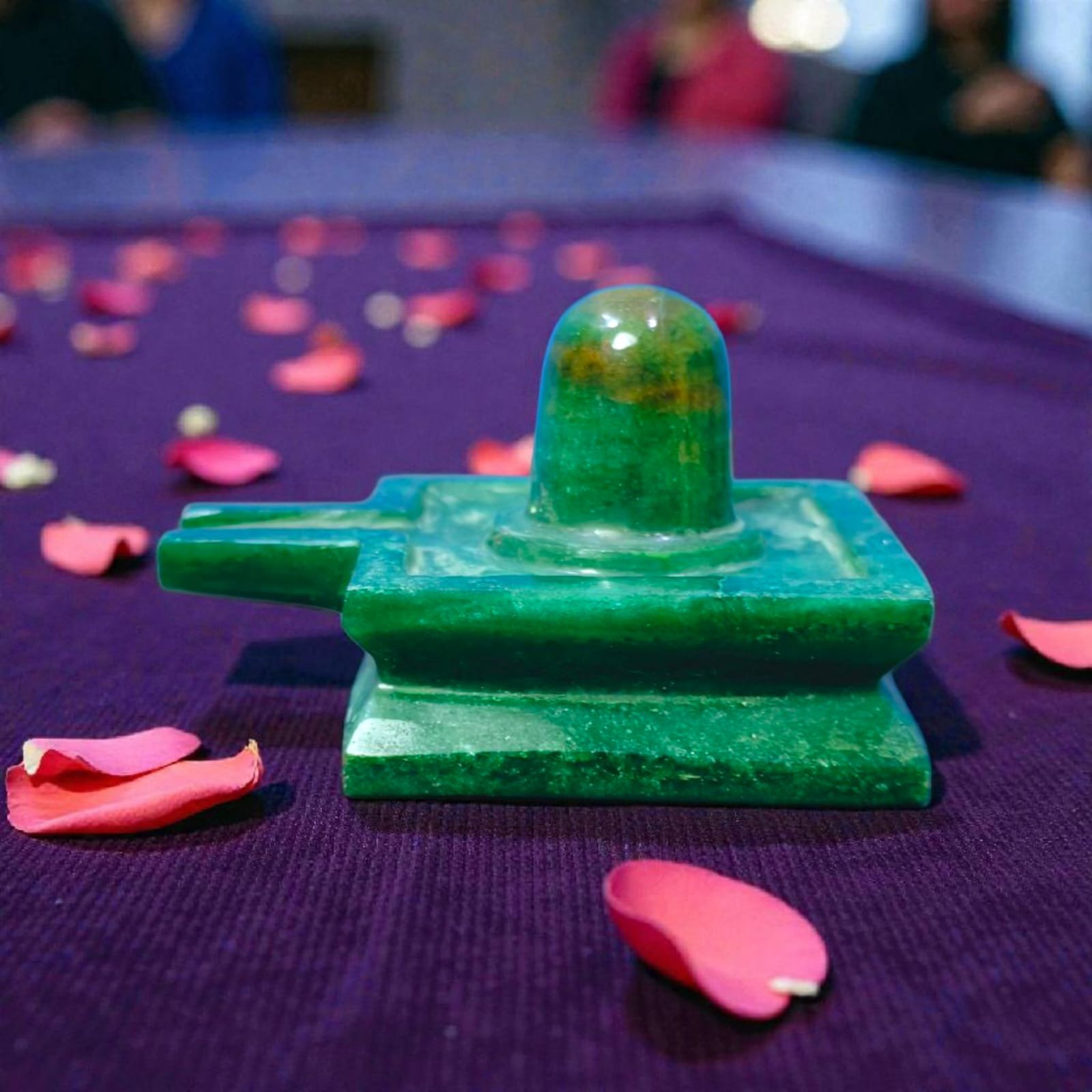 Beautiful Square Green Jade Shivling | Margatha Square Jade Shivling | स्क्वेयर ग्रीन जेड शिवलिंग – घर की पूजा हेतु सुंदर शिवलिंग