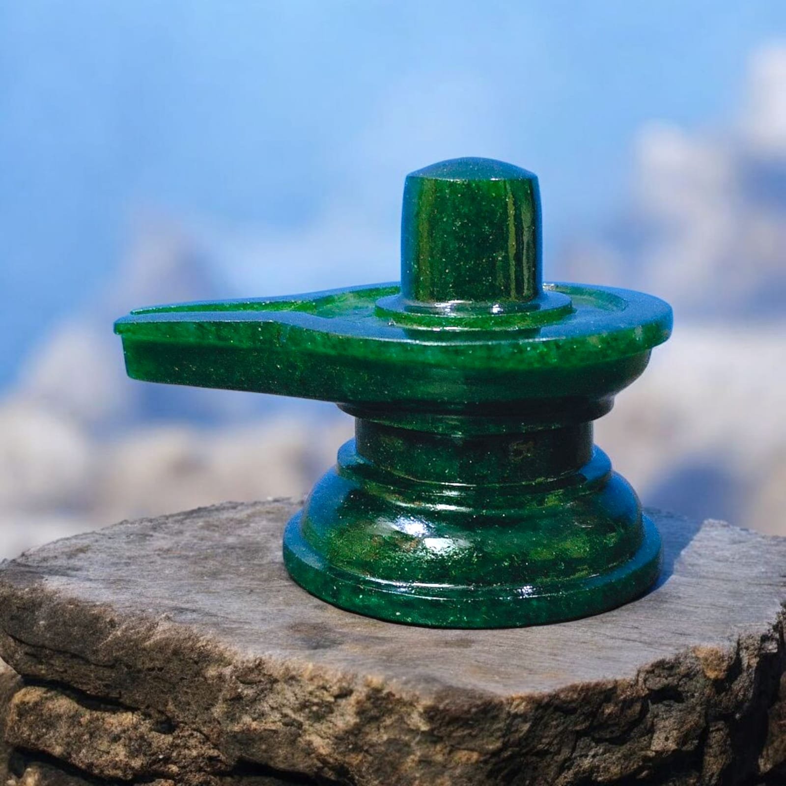 Margatha Chandramaulishwar Shivling | Natural Green Jade Margatha Shivling | मरगथा चंद्रमौलिश्वर ग्रीन जेड शिवलिंग