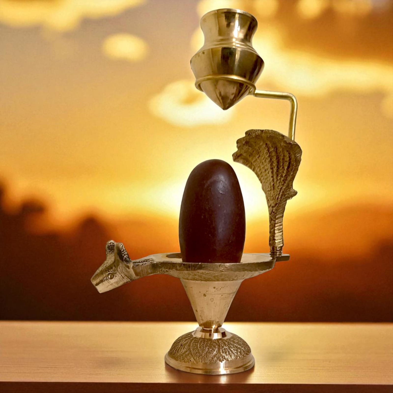 Tripurari Banalingam – For Receiving Lord Shiva’s Divine Blessings त्रिपुरारी बाणलिंगम – भगवान शिव की कृपा प्राप्ति हेतु पूजनीय शिवलिंग